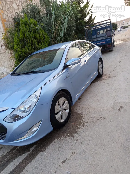 هونداي سوناتا 2012