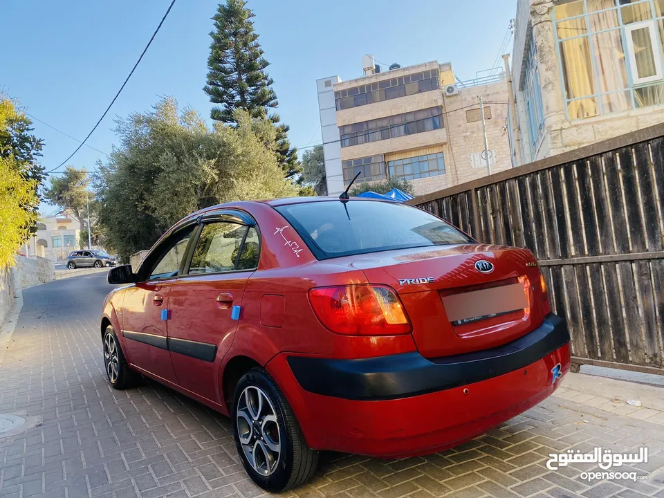 كيا برايد اوتماتك2008  بنزين ماتور 1600 صلاة النبي بحالة ممتازة جداً الله يبارك لصاحب النصيب