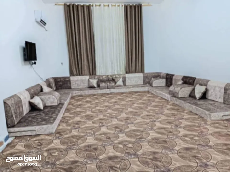 طقم عربي استعمال شهر تفصيل