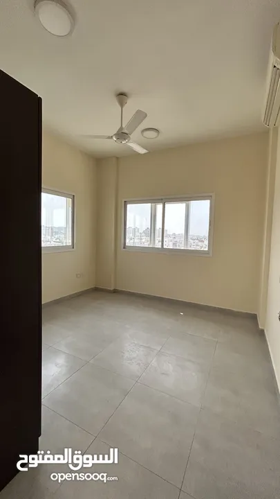 1 BHK Flat for Rent in Gubra North - شقة للايجار في الغبرة الشمالية