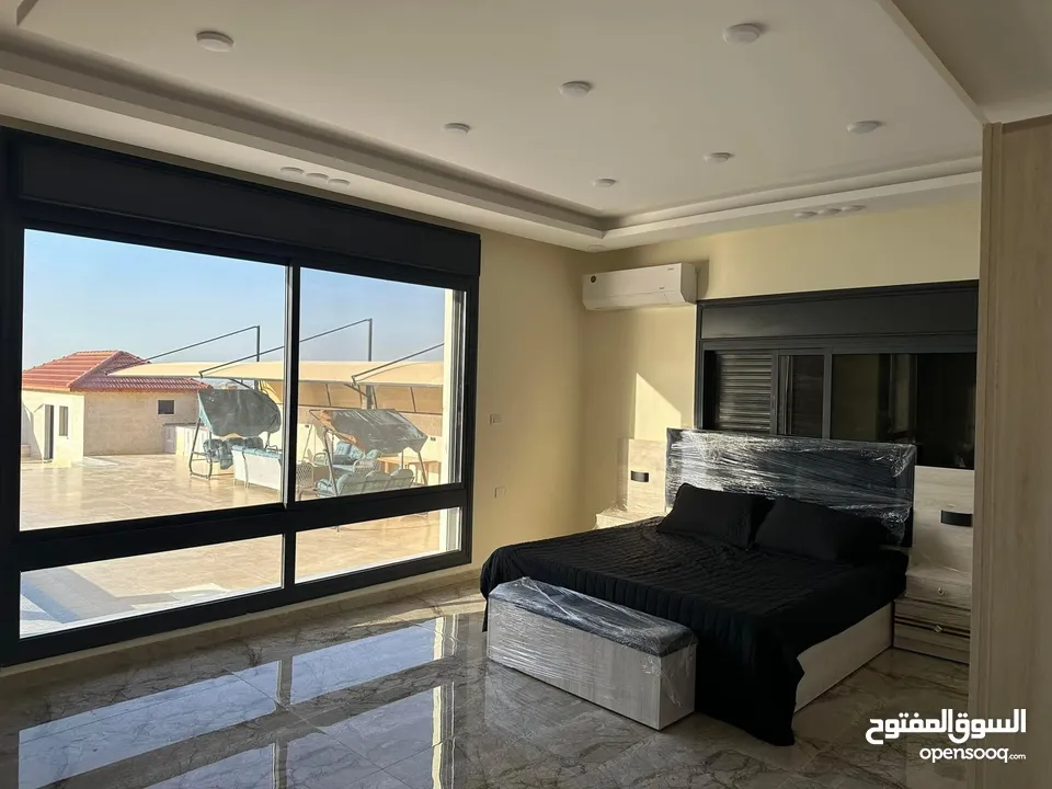 The view villa