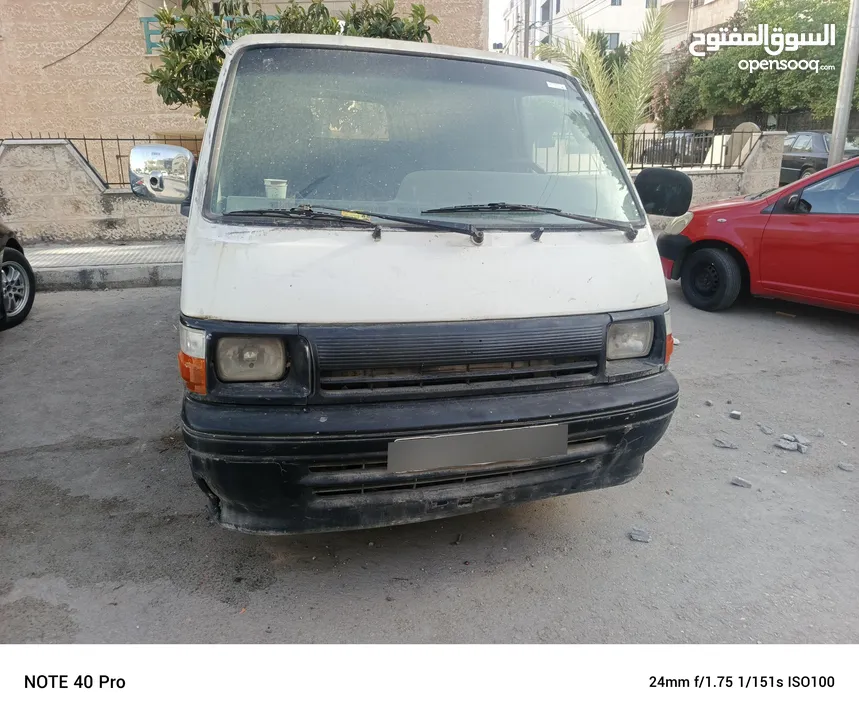 باص تويوتا للبيع