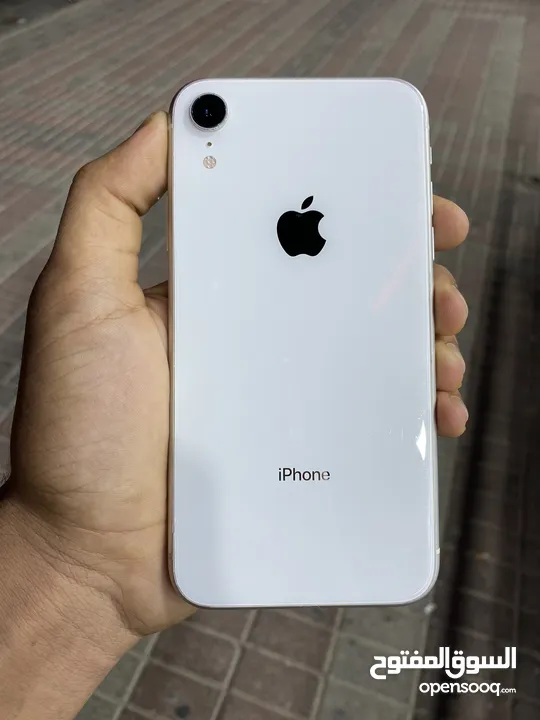 iPhone Xr 64  WhatsApp: