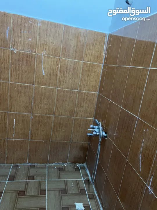 للإيجار شقة في الزرقاء الهاشمية