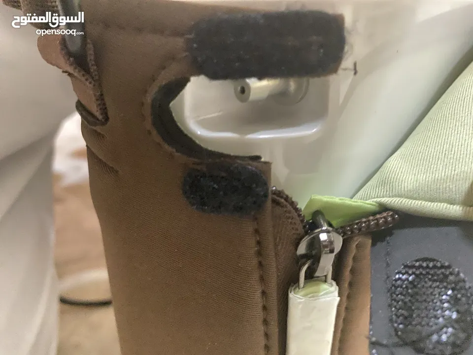 للبيع ( شبه الجديد ) جهاز توليد أكسجين محمول 2 لتر من شركة PHILIPS SIMPLYGO MINI