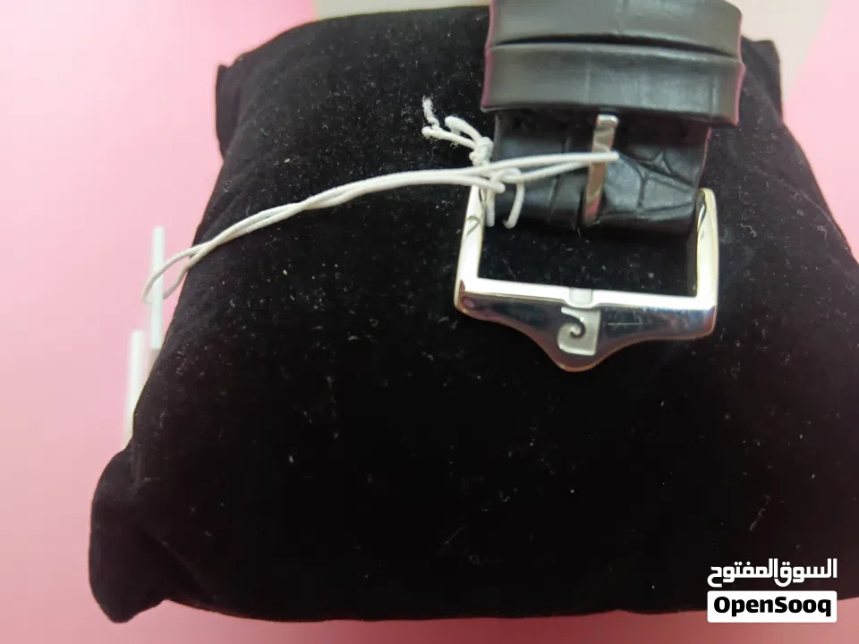 ساعة رجالي غير ملبوسة ماركة بيير كاردين اصلية