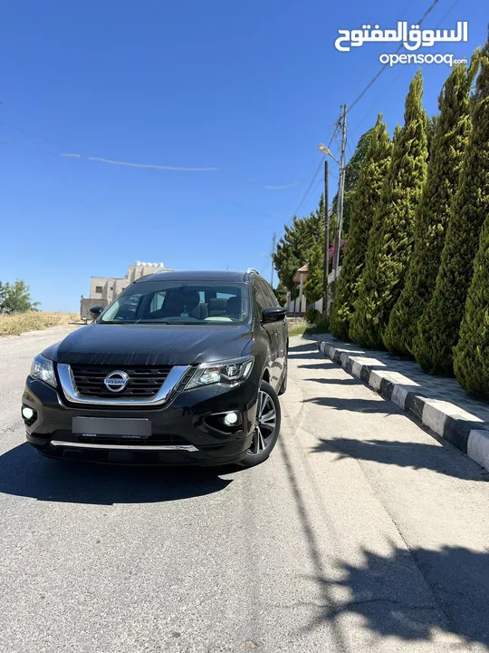 Nissan pathfinder 2020 full load low mileage