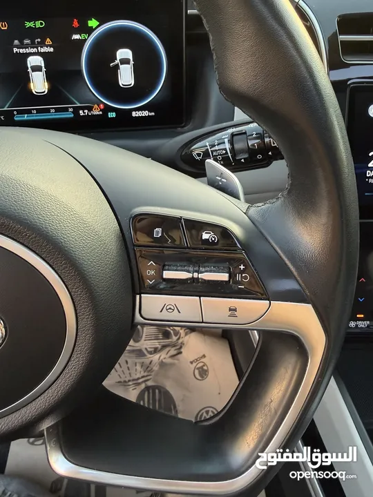 هونداي توسان ترخيص 2022 محرك 1600 هايبرد plug in/يقطع على الشحنه 65 كيلو متر  271 حصان