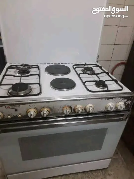 للبيع غاز ايطالي 6 عيون شغال 100% بسعر 40 دينار