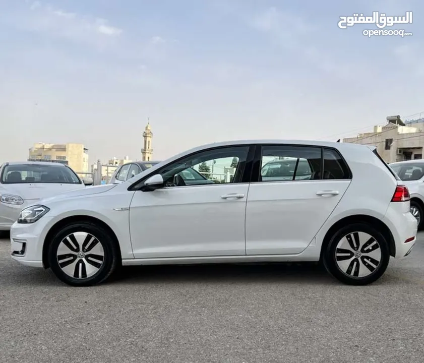 ‎2019 فولكس فاجن  E-Golf كاش او اقساط من المالك مباشرة