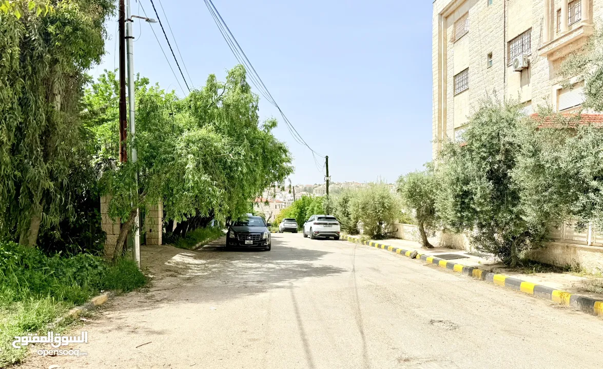 ارض سكني للبيع خلدا سكن ب خاص باحكام خاصه مطله على دابوق