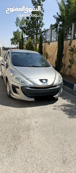 بيجو 308 موديل 2011 في وضع ممتاز
