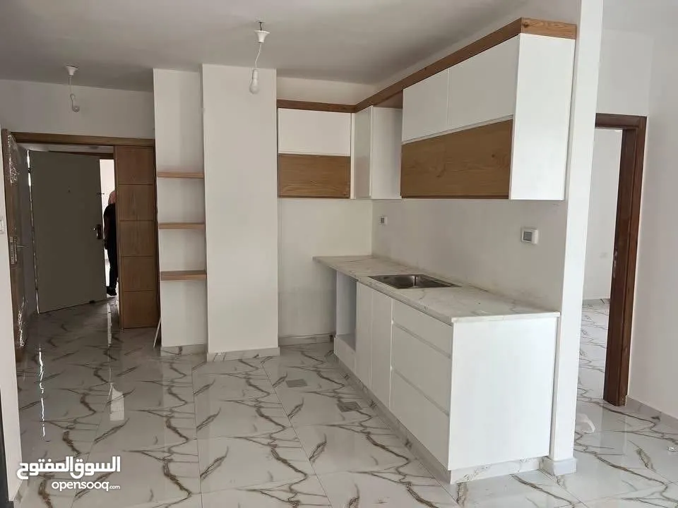 شقه فارغة لم تسكن من قبل في المصيون  فرب بن ازحيمان