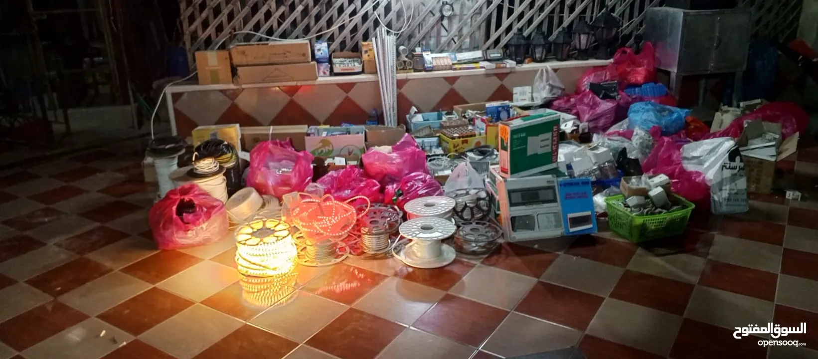شروه ادوات كهرباء تصفيه محل
