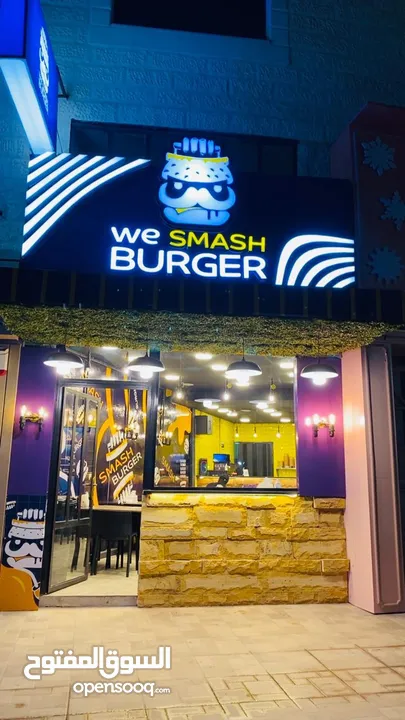 مطعم برجر مجهز بالكامل للبيع بسعر حررررق فقط 7 الاف غير قابل للتفاوض