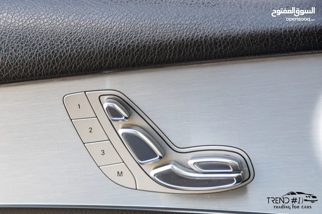 Mercedes Glc250 2017 Amg kit Gazoline   اللون :  فيراني من الداخل اسود  السيارة وارد الوكالة