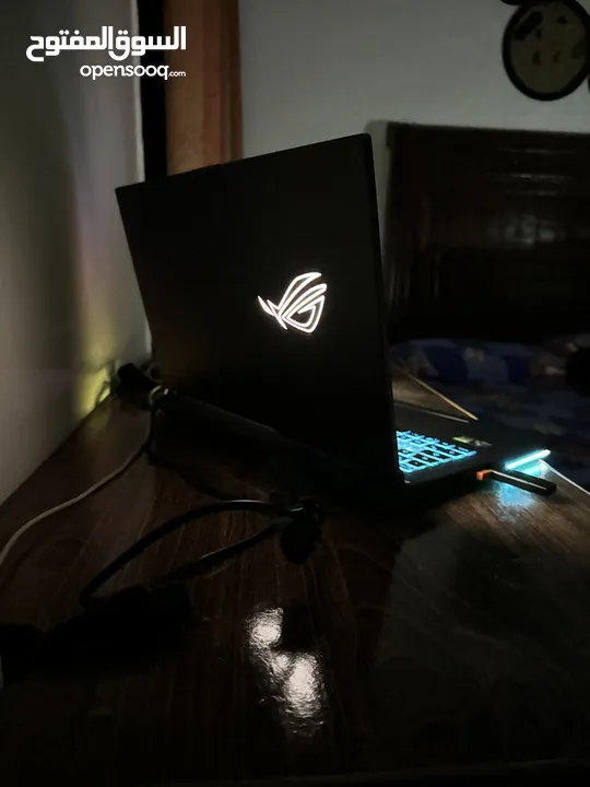 ASUS ROG STRIX G713RM Gaming Laptop