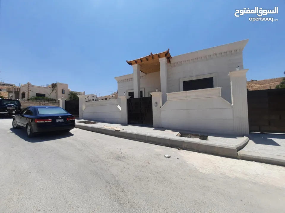 شبه فيلا في ارقى مناطق شومر