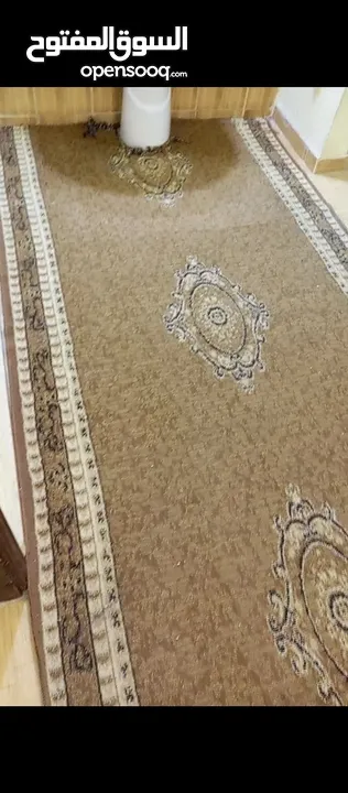 ممرين سجاد النوع النضيف الثقيل عرض150 طول 3 متر و 70 الممر ب 10 وسجاده تايجر 3 متر ب مترين ونص ب 8