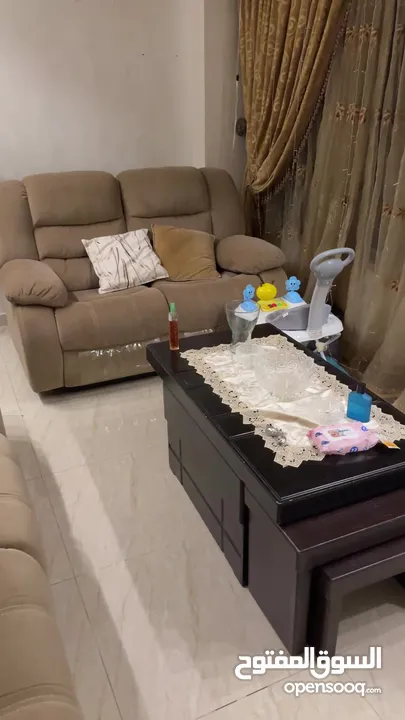 عفش بيت للبيع المستعجل بداعي السفر