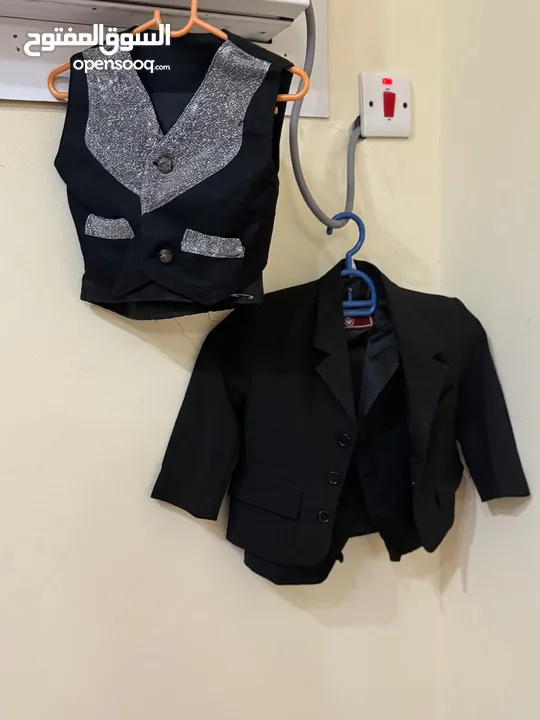 بدلة مناسبات للأطفال