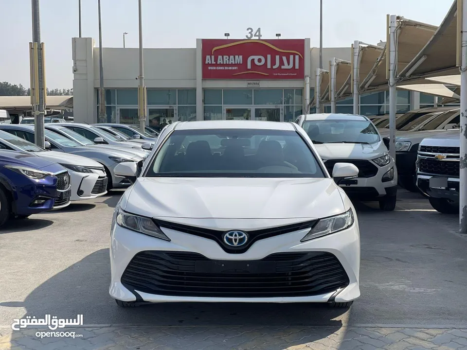 2019 I Toyota Camry I Hybrid I 126,000 KM I Ref#452