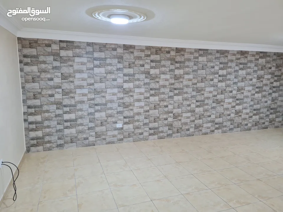 شقة تسوية للايجار من المالك مباشرة بالقرب من اشارة مستشفى حمزة ومسجد ابو بكر