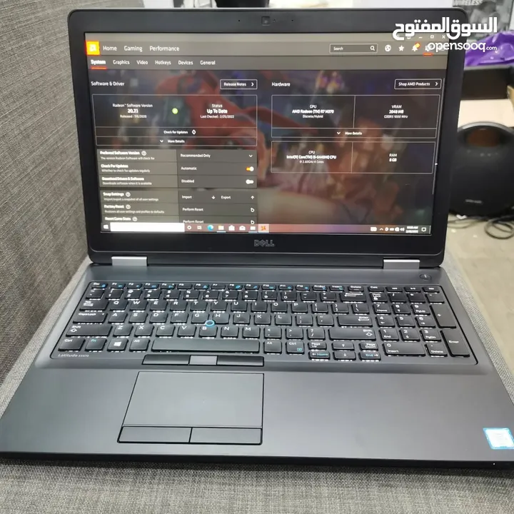 Dell latitude لابتوب