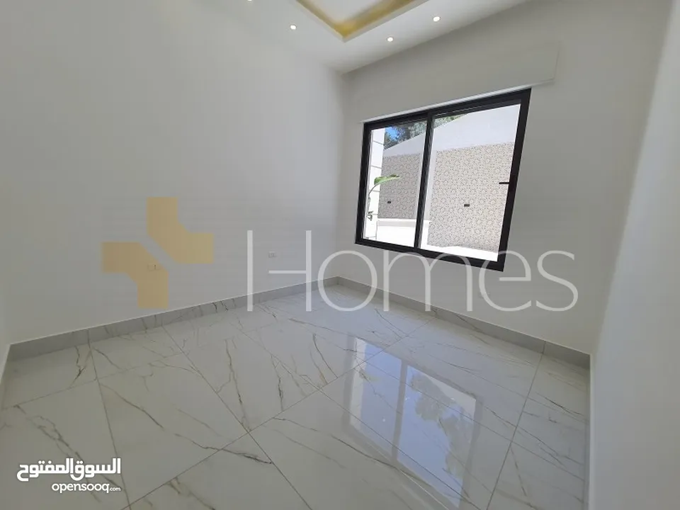 شقق ارضية مع مسبح و حديقة للبيع في رجم عميش بمساحة بناء240م