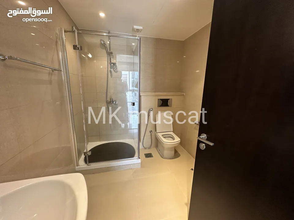 للبیع شقه 2غرف نوم سعر مناسب /Two bedroom apartment with special price