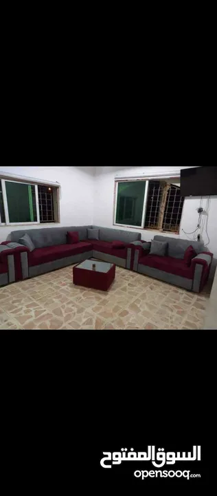 كورنر للبيع الاون جميله للمنزلك