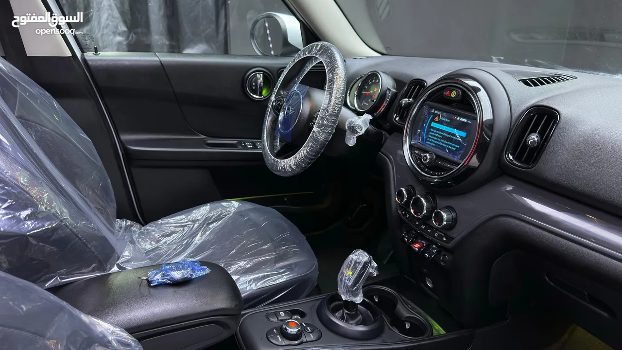 2020 mini Cooper Countryman full option  panorama.. import From USA....