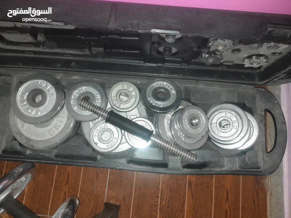 أثقال للبيع بحالة الوكالة شبه جديد مبارك لصاحب النصيب