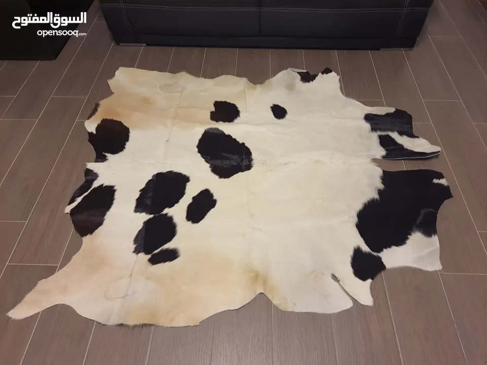 سجاد جلد بقر طبيعي  مستورد