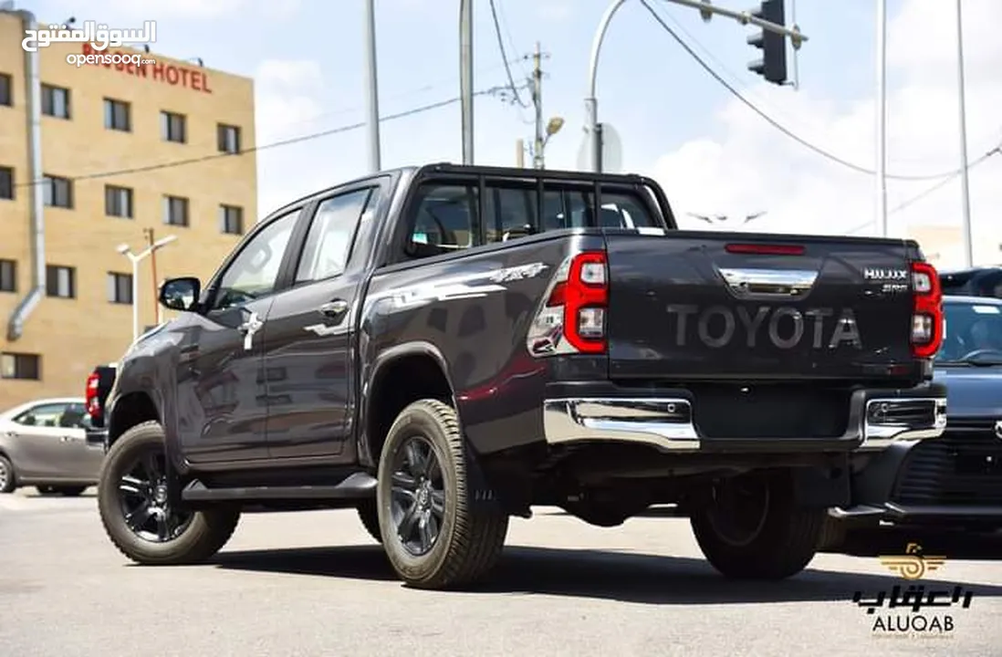 وارد وكفالة الشركة Toyota Hilux 2024