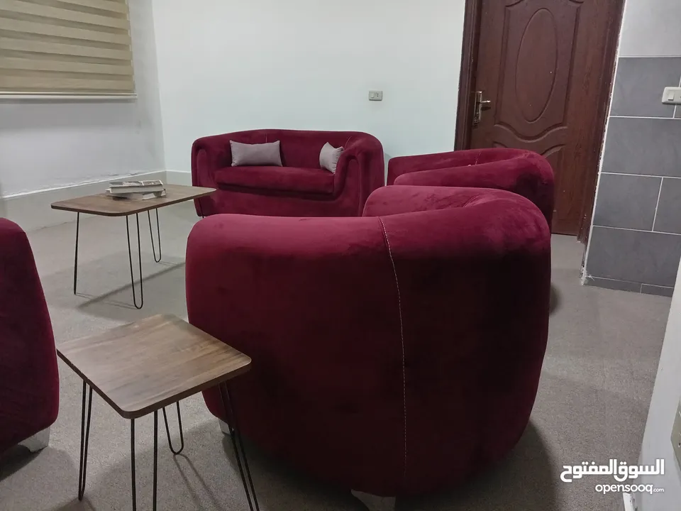 طقم كنب موديل امريكي فاخرااا تفصيل استعمال عرسان للبيع بسعر مغري