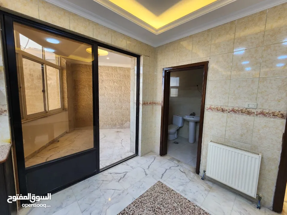 شقة للبيع في منطقة الشميساني - ref : 14417