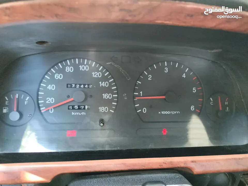 باص هيونداي H100 للبيع كاش