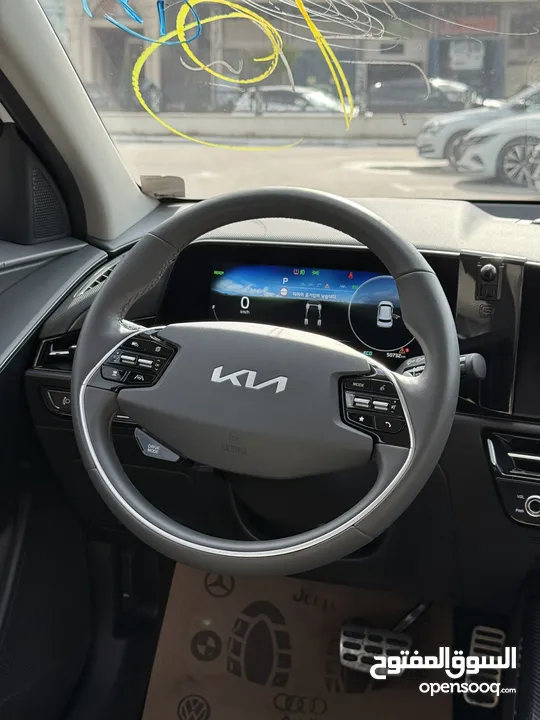 كيا نيرو ترخيص 2023 محرك 1600 هايبرد جير أوتوماتيك 141 حصان