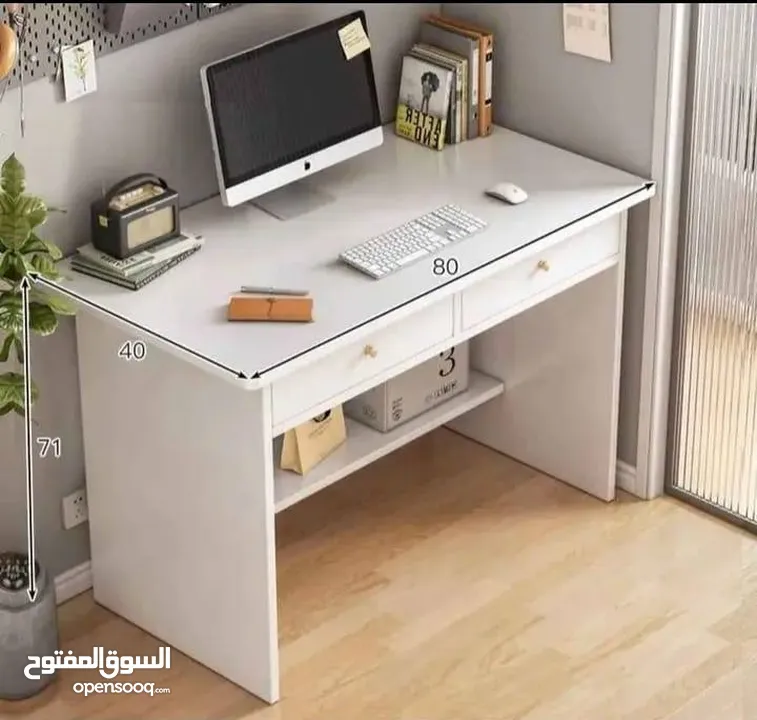 مكتب دراسة أنيق مع جرارات – باللون الأبيض مصنوع من خشب MDF قوي ومتين  تصميم عصري وأنيق يليق بجميع