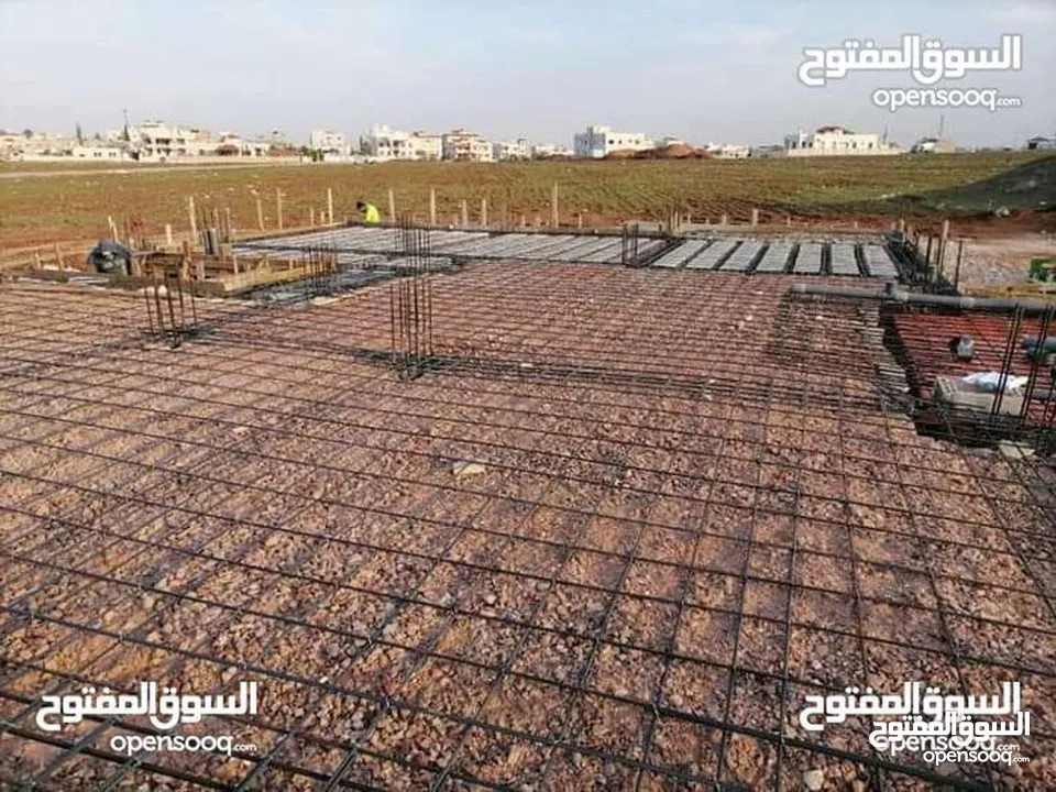 متعهد طوبار طوبرجي ومقاول أبنية بنا حجر وقرميد وكندرين