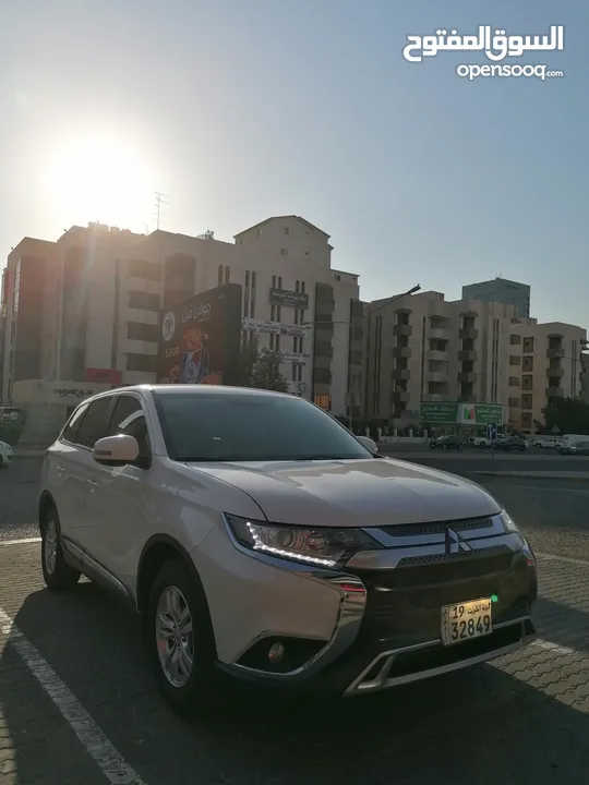 Mitsubishi outlander 2020 sale