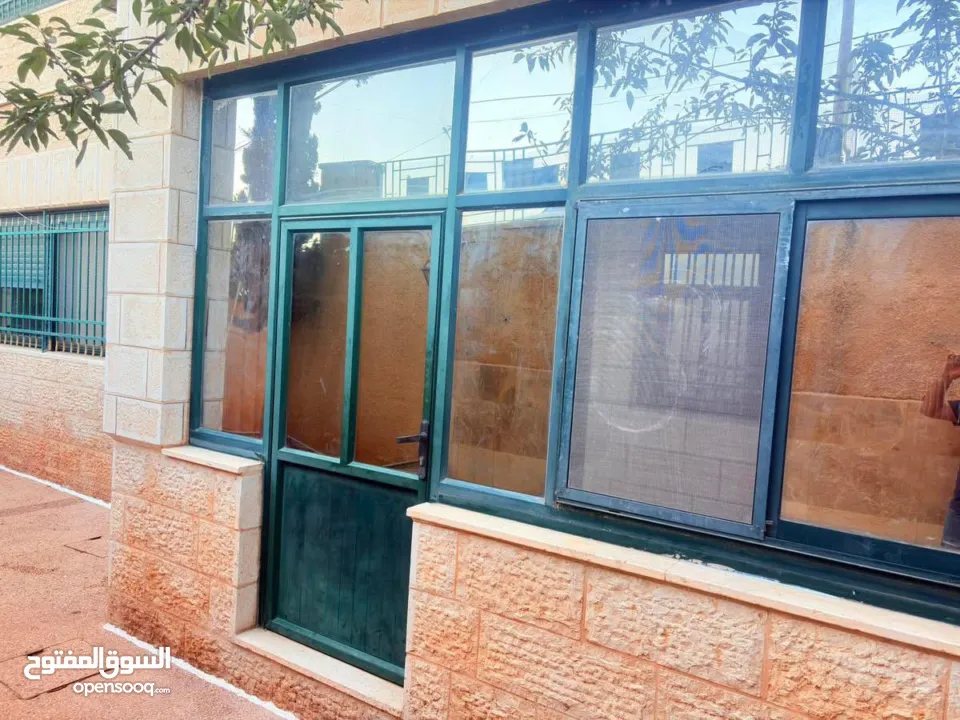 شقة مفروشة البيرة منطقة البالوع قرب مديرية الصحة