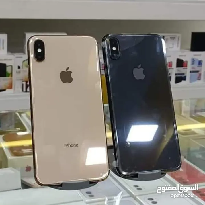 متوفر ايفونات Xsmax اصلي جيجا 64 و 256 بطارية مشكل هدية كفر ولزقه وشاحن الاصلي متوفر توصيل