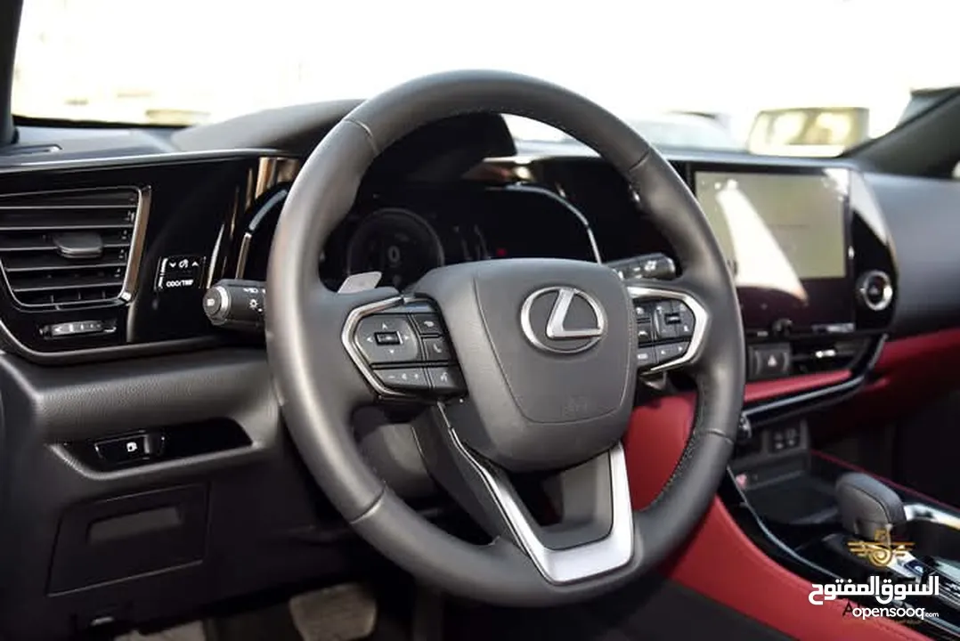 لكزس فاخرة NX 350 موديل 2024 كفالة الشركة عداد زيرو لون اسود مميز