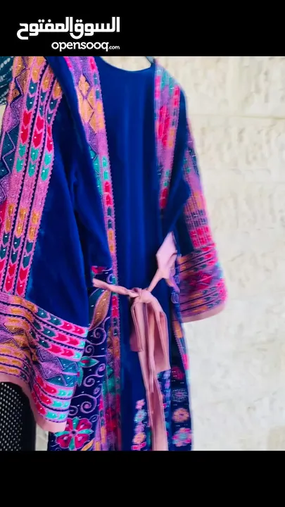 قفطان سهرة بحالة ممتازة استخدام بسيط بأسعار حرق