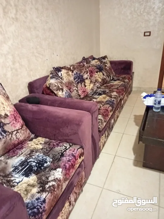 شقة مفروشة للايجار  غرفتين نوم وصالة بلكونة وحمام