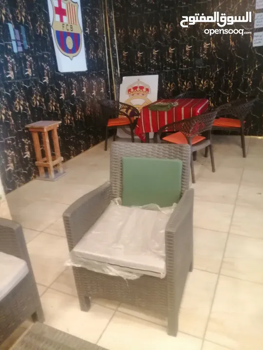 اثاث حدائق ومقاهي للبيع