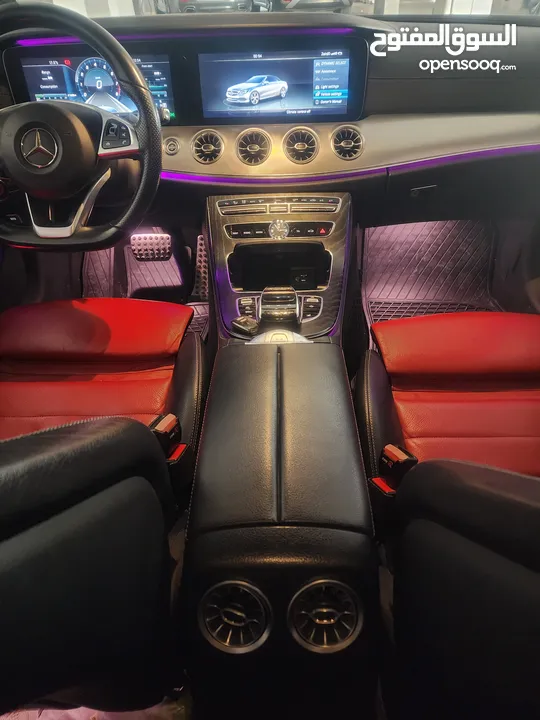 مرسيدس Convertible  E200 AMG لون اسود موديل 2018 وارد الوكاله بحاله ممتازة-بنزين