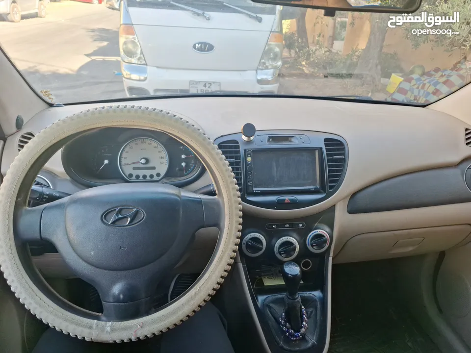 هيونداي i10 2009  للبيع
